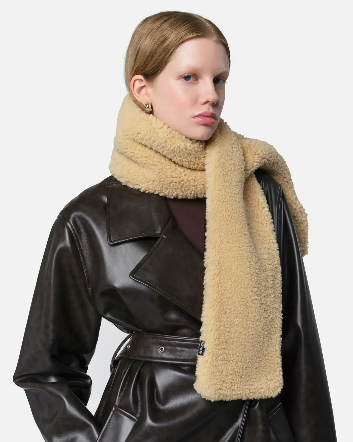 Apparis Kai Bouclette Scarf Sand