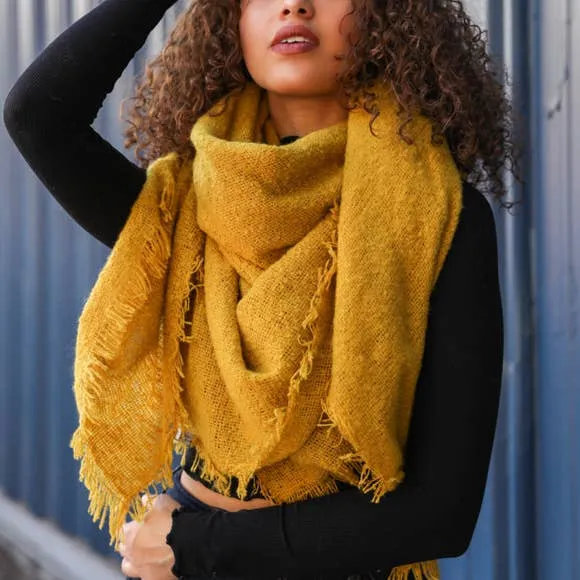 Bellanda Scarf