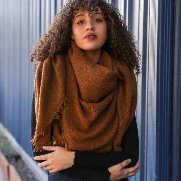 Bellanda Scarf