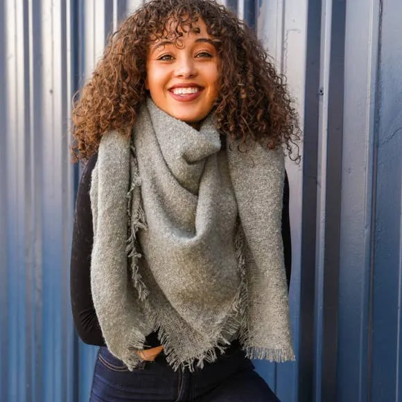 Bellanda Scarf