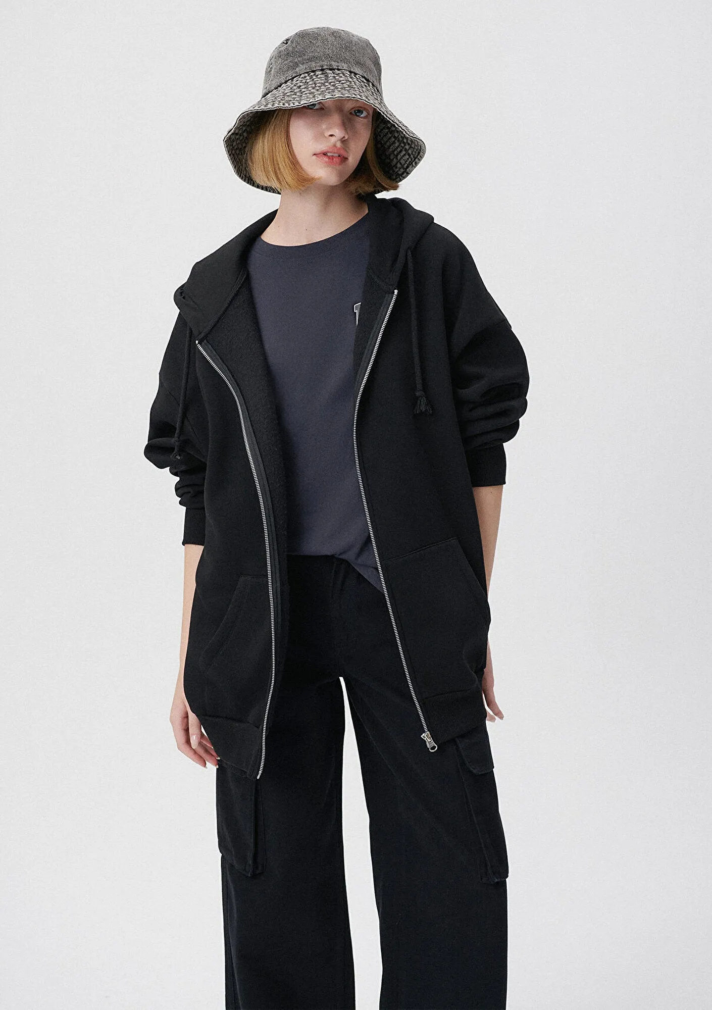Black Bucket Hat