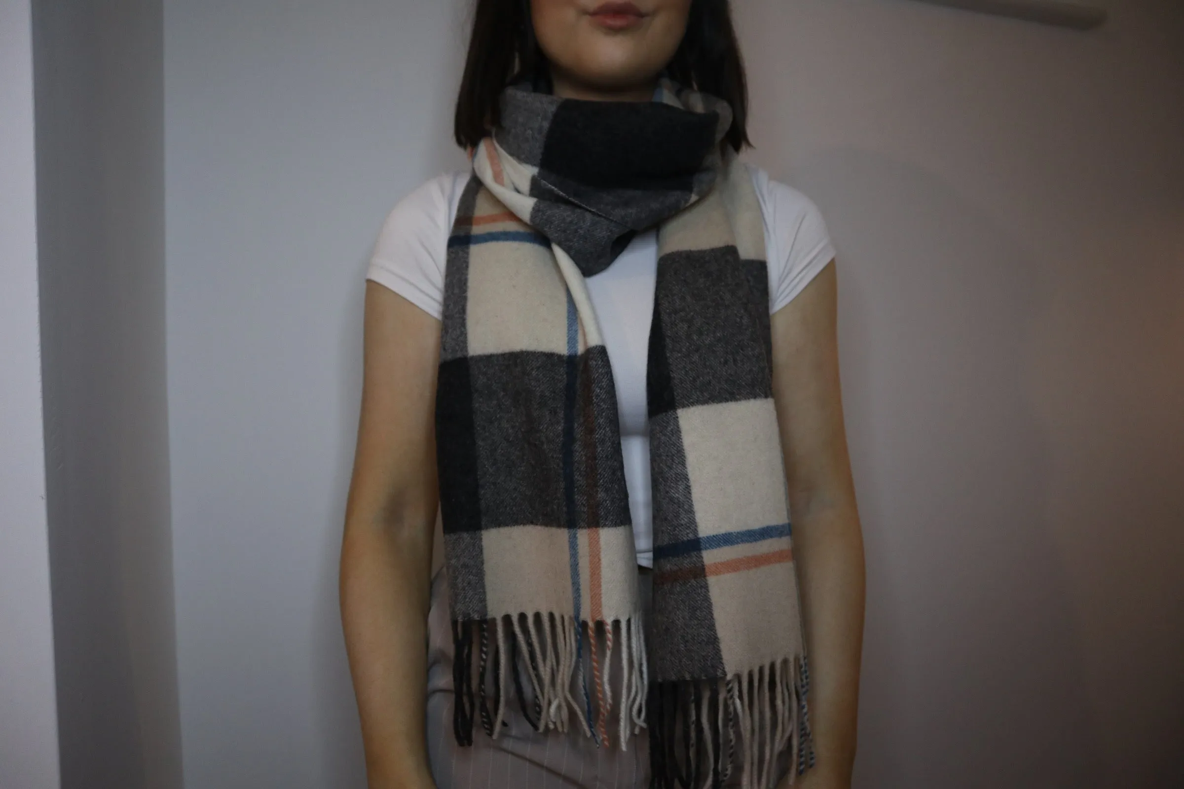 Black/Beige Block Check Tassel Scarf