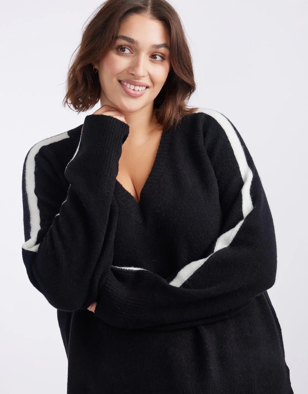 Chalet V Neck Knit Jumper - Black/White