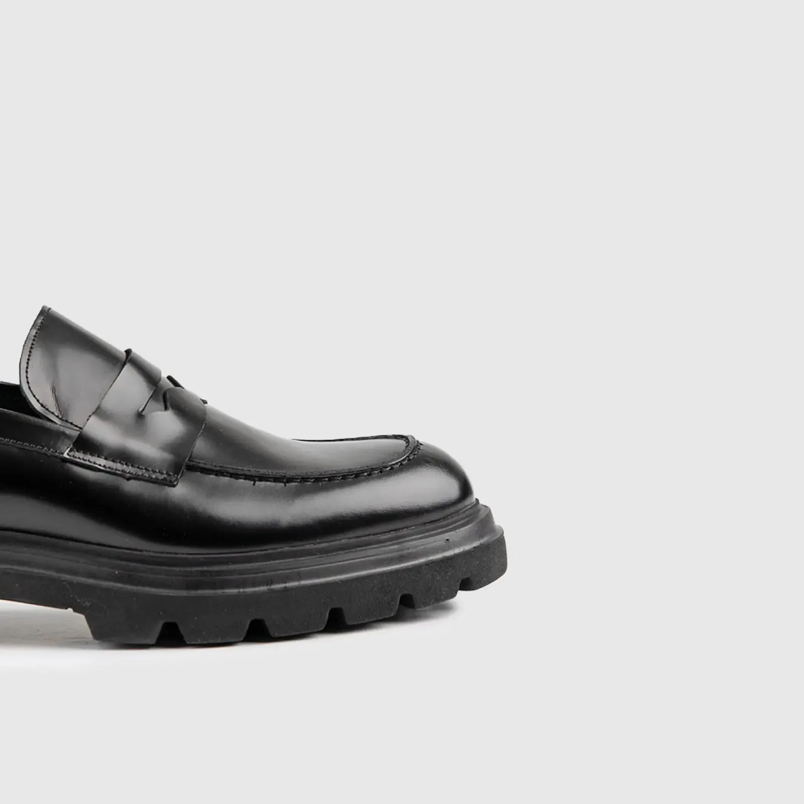 Chunky Sole Dress Loafers Black Hi Shine 0379