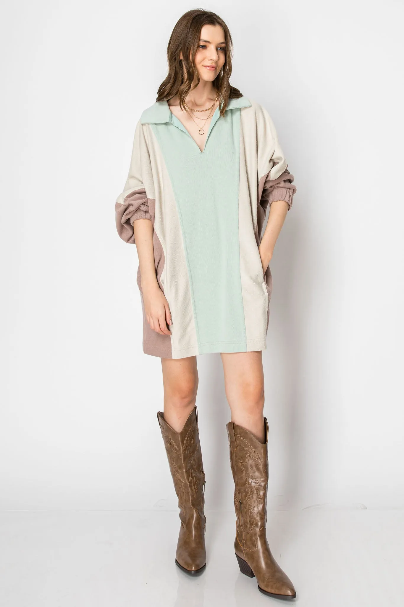 COLOR BLOCK LONG SLEEVE COLLARED MINI DRESS WITH POCKETS