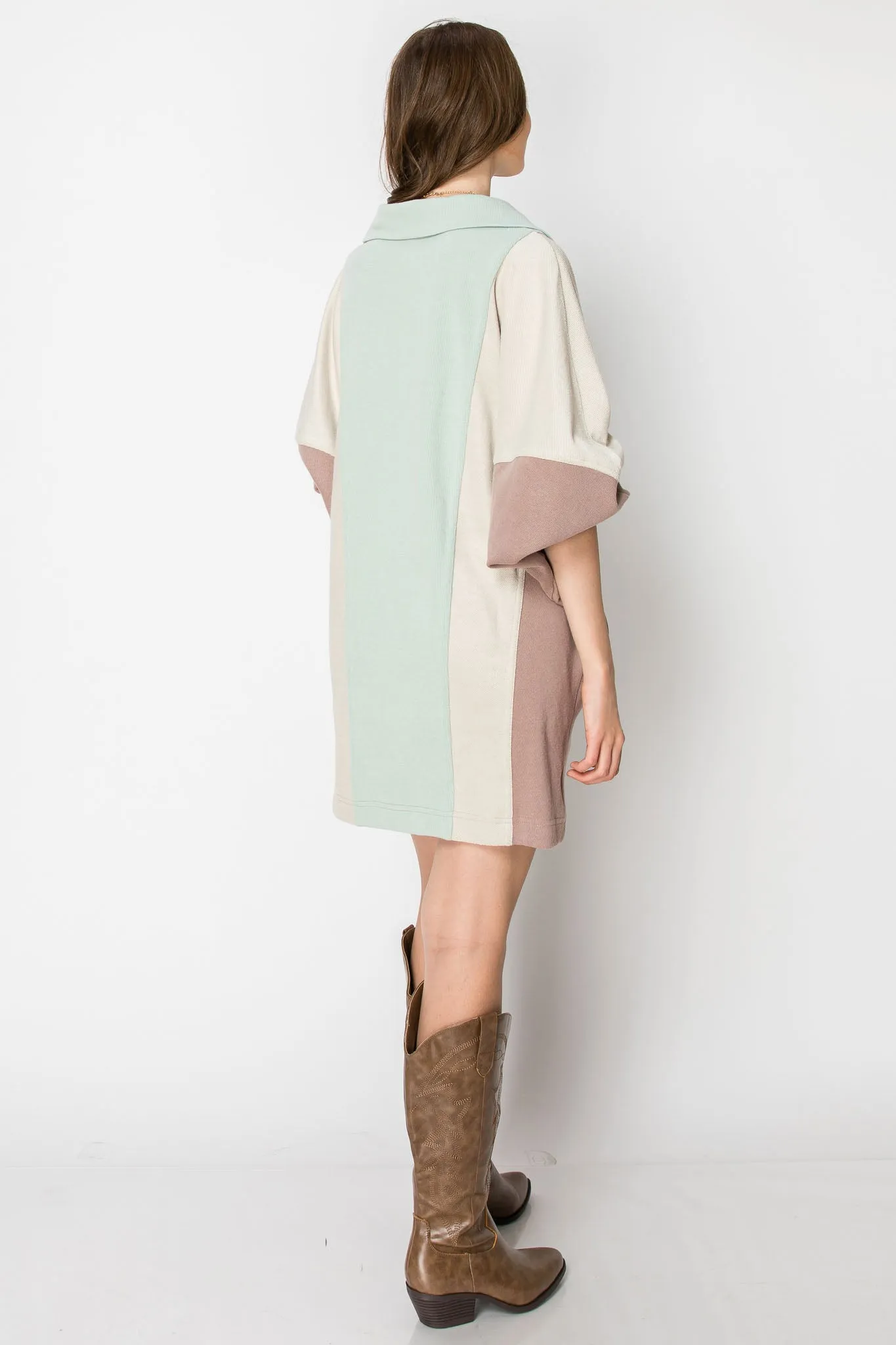COLOR BLOCK LONG SLEEVE COLLARED MINI DRESS WITH POCKETS