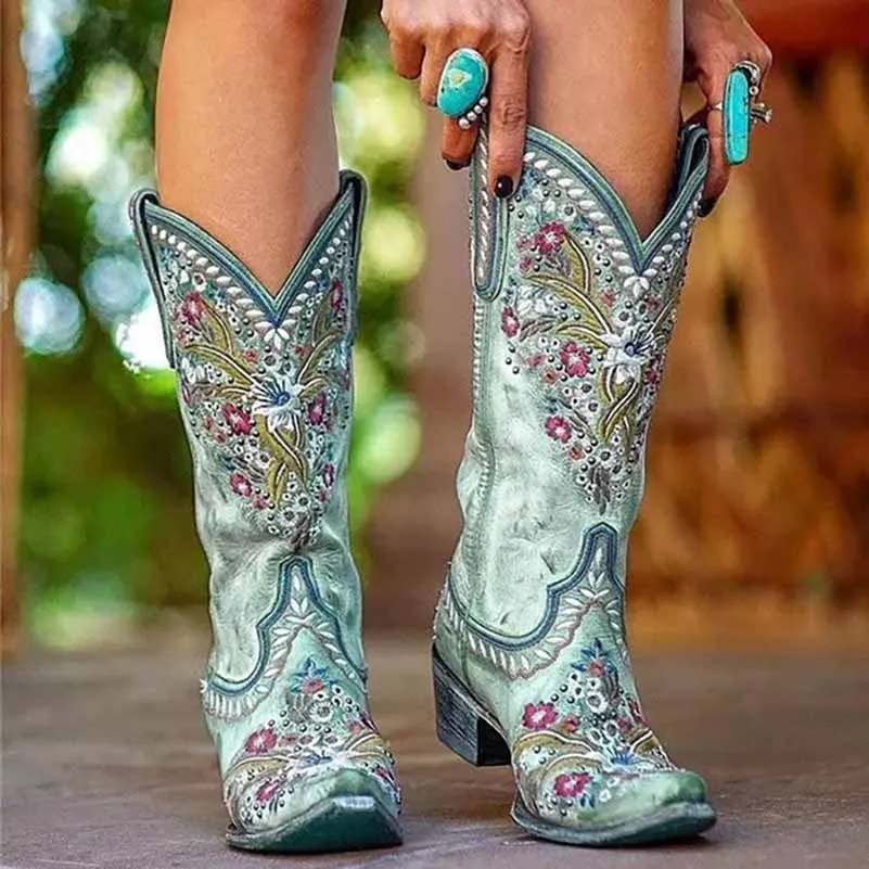 Country style cowboy boots for women short boots for bridesmaid dress