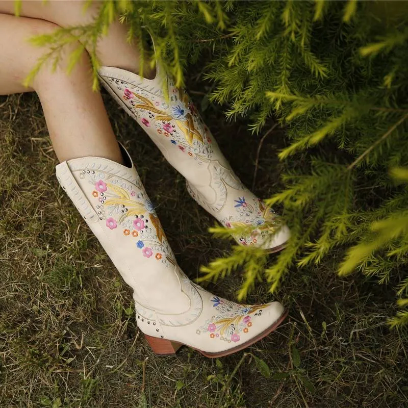 Country style cowboy boots for women short boots for bridesmaid dress