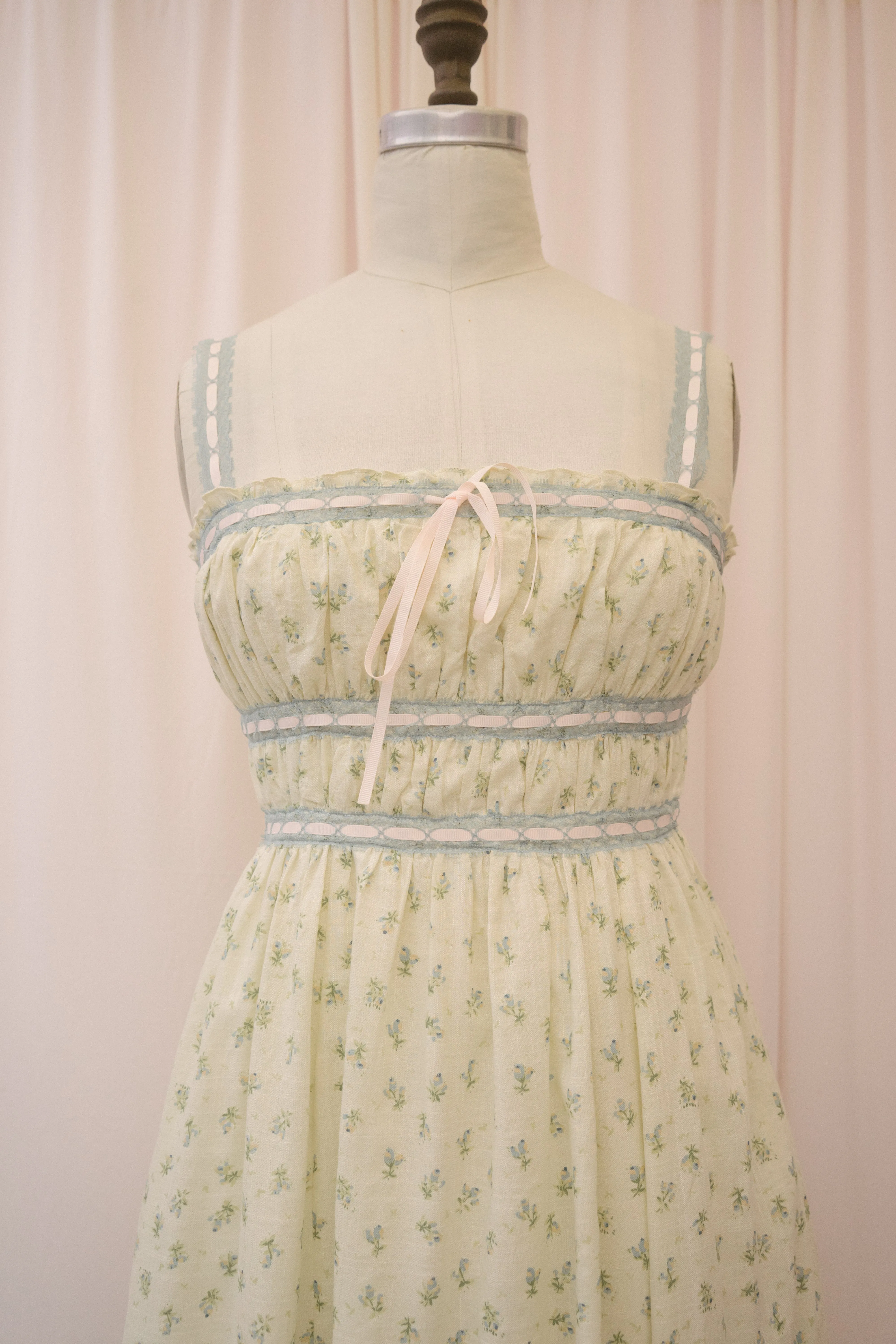 Cressida Dress in Meadow Floral