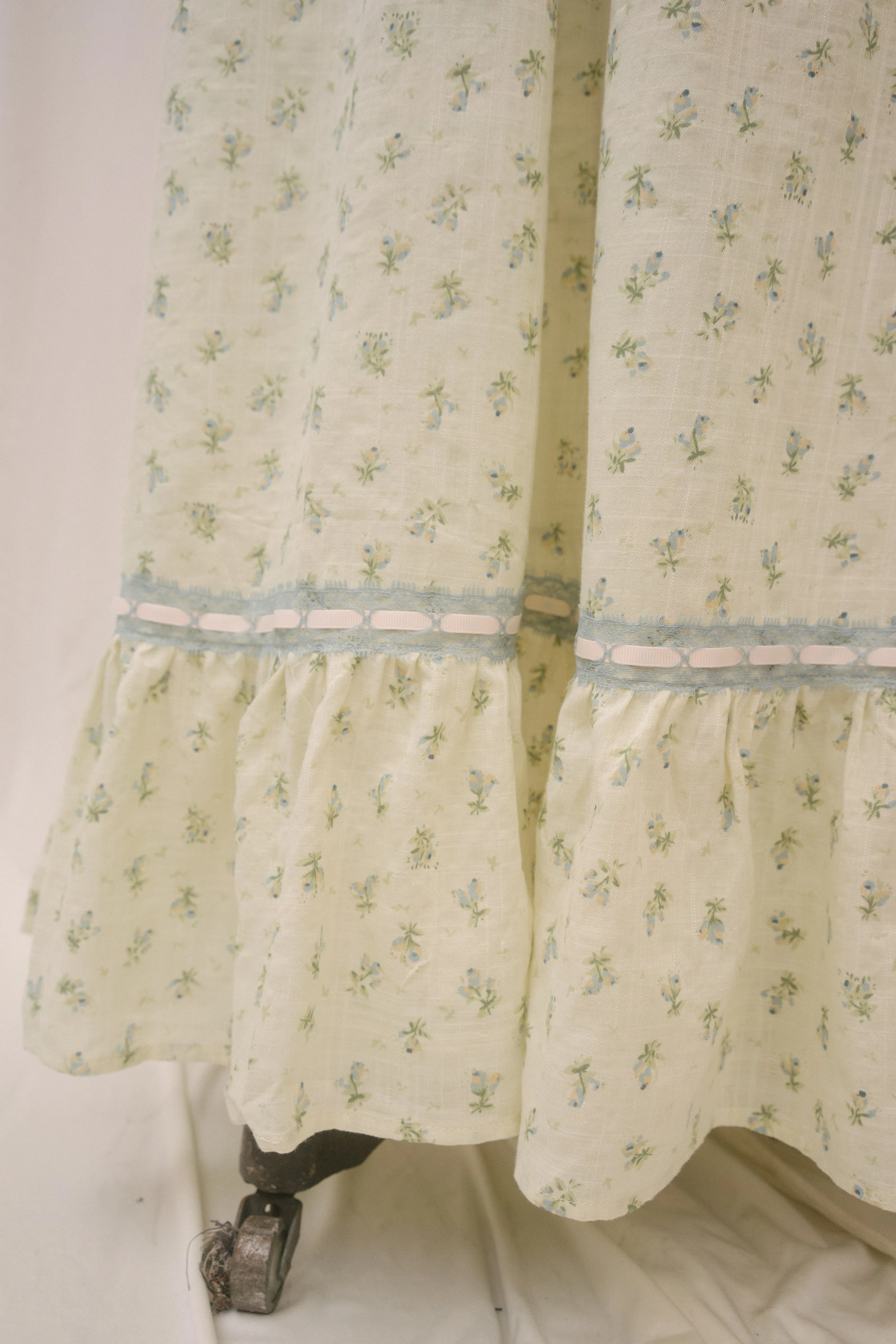 Cressida Dress in Meadow Floral