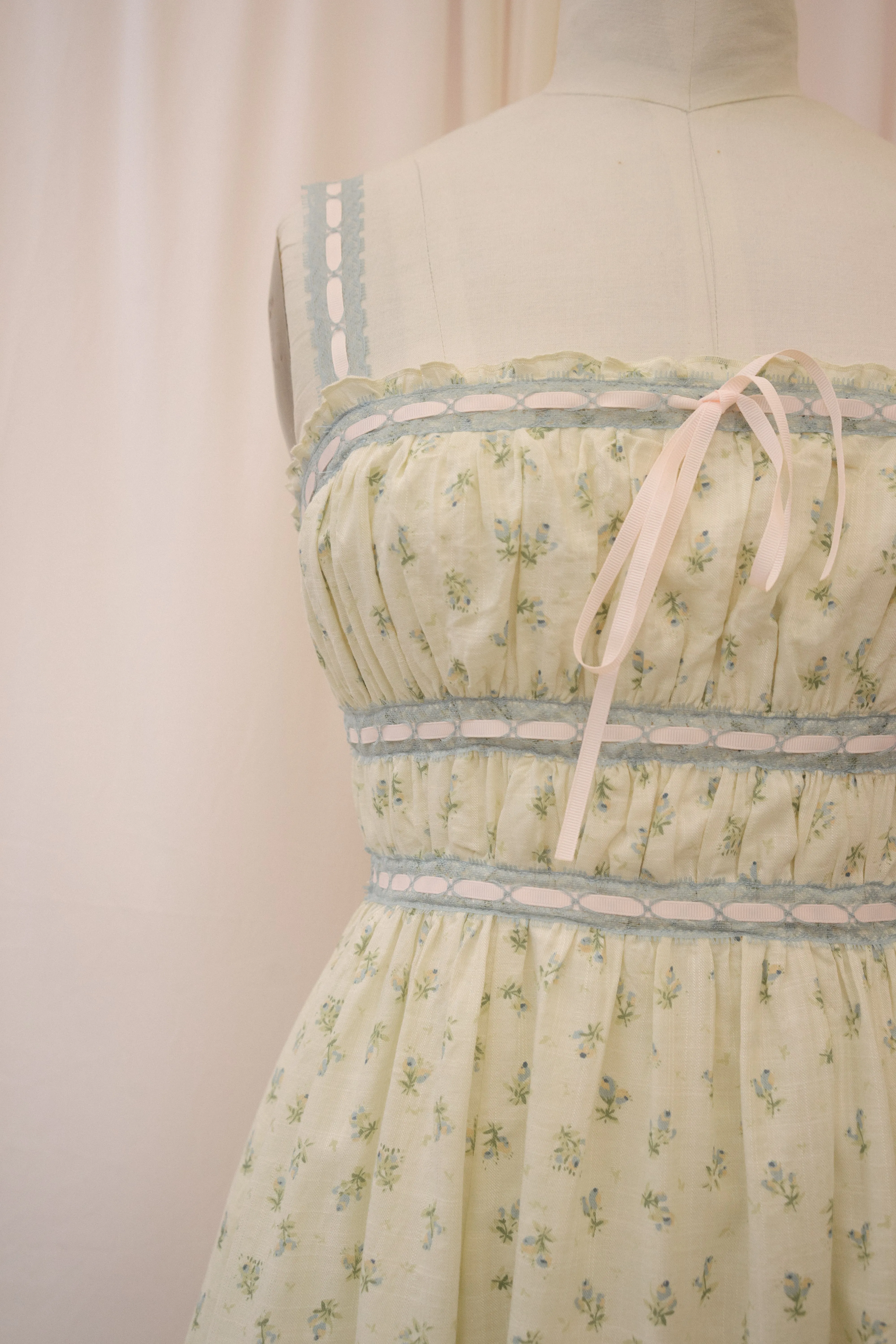 Cressida Dress in Meadow Floral