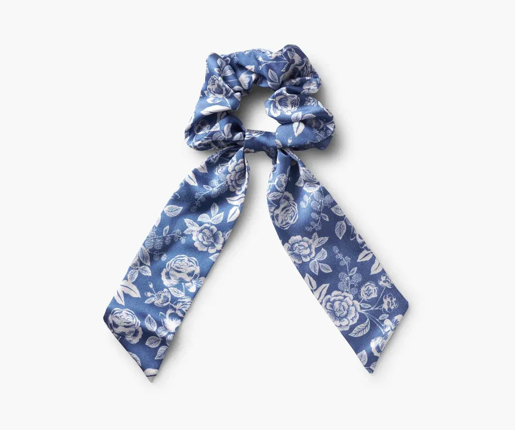 English Rose Silky Scrunchie