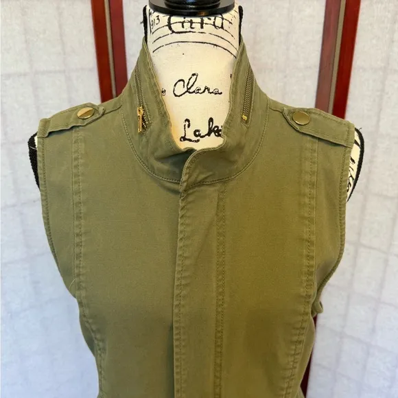 Explorer Utility Vest #5101EUC - Size Small