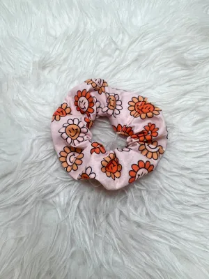 flower power scrunchie