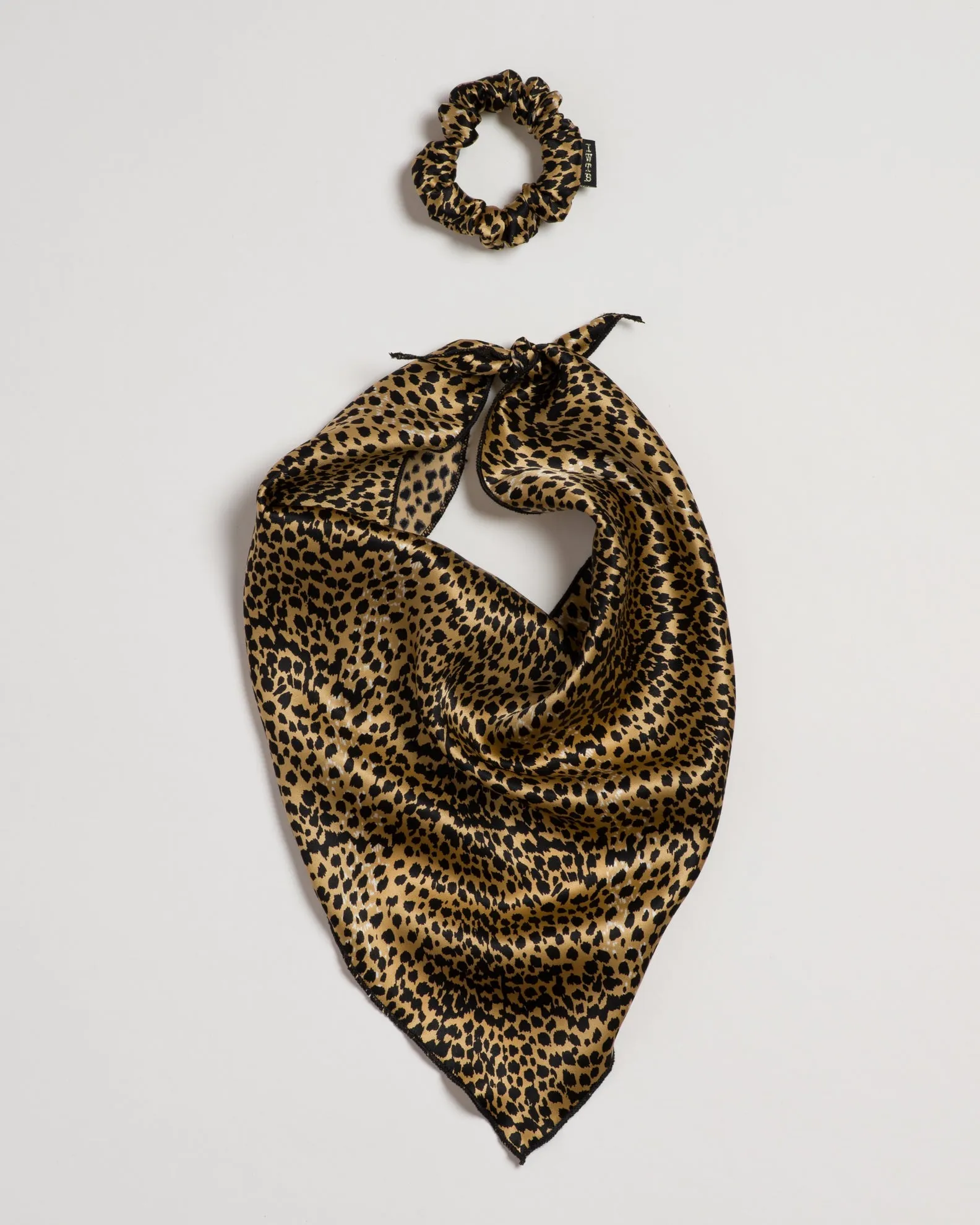 Fox on the Run - Convertible Scrunchie Tie