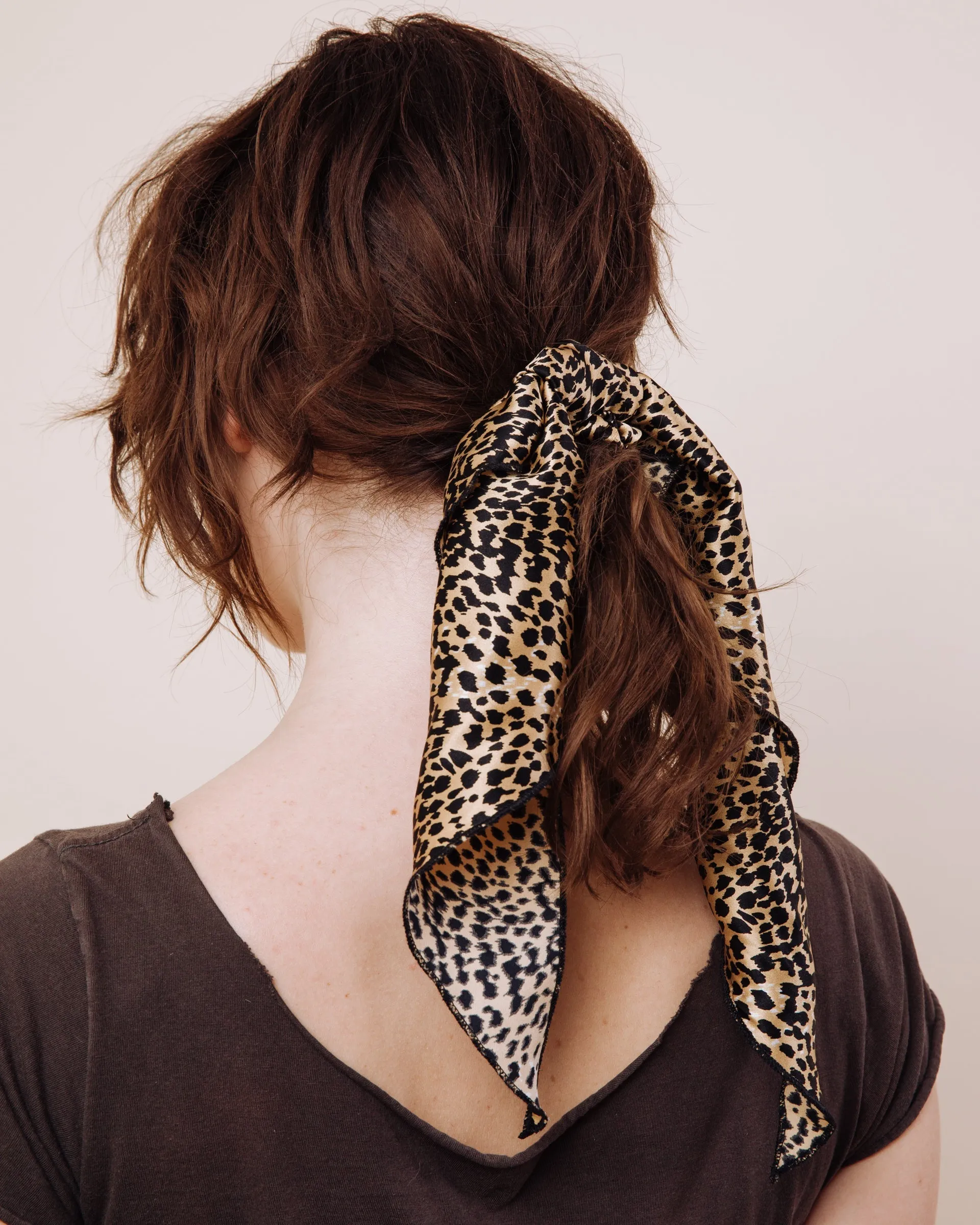 Fox on the Run - Convertible Scrunchie Tie