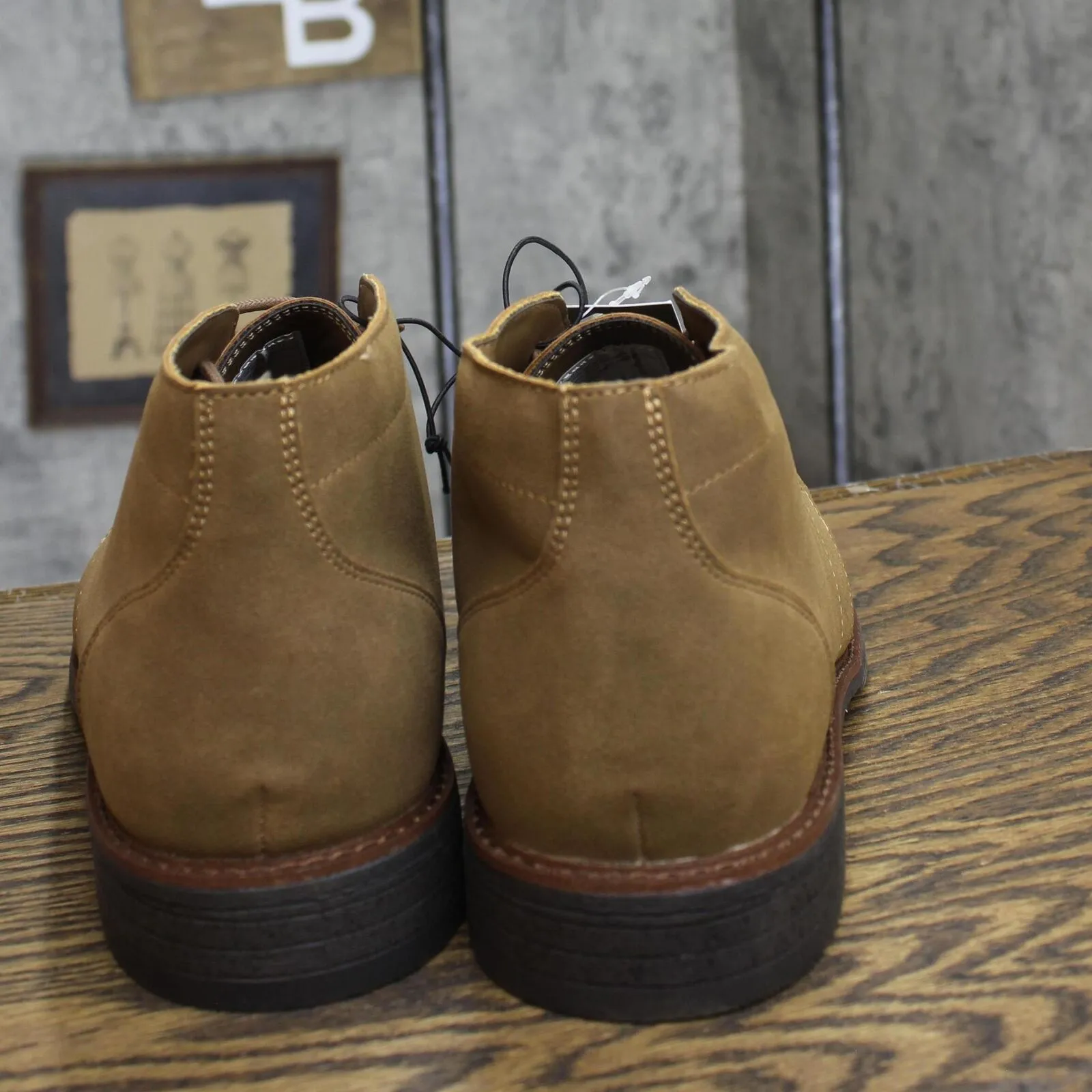Goodfellow & Co Mens Jerad Chukka Boots 88097788 Walnut Brown 11.5M