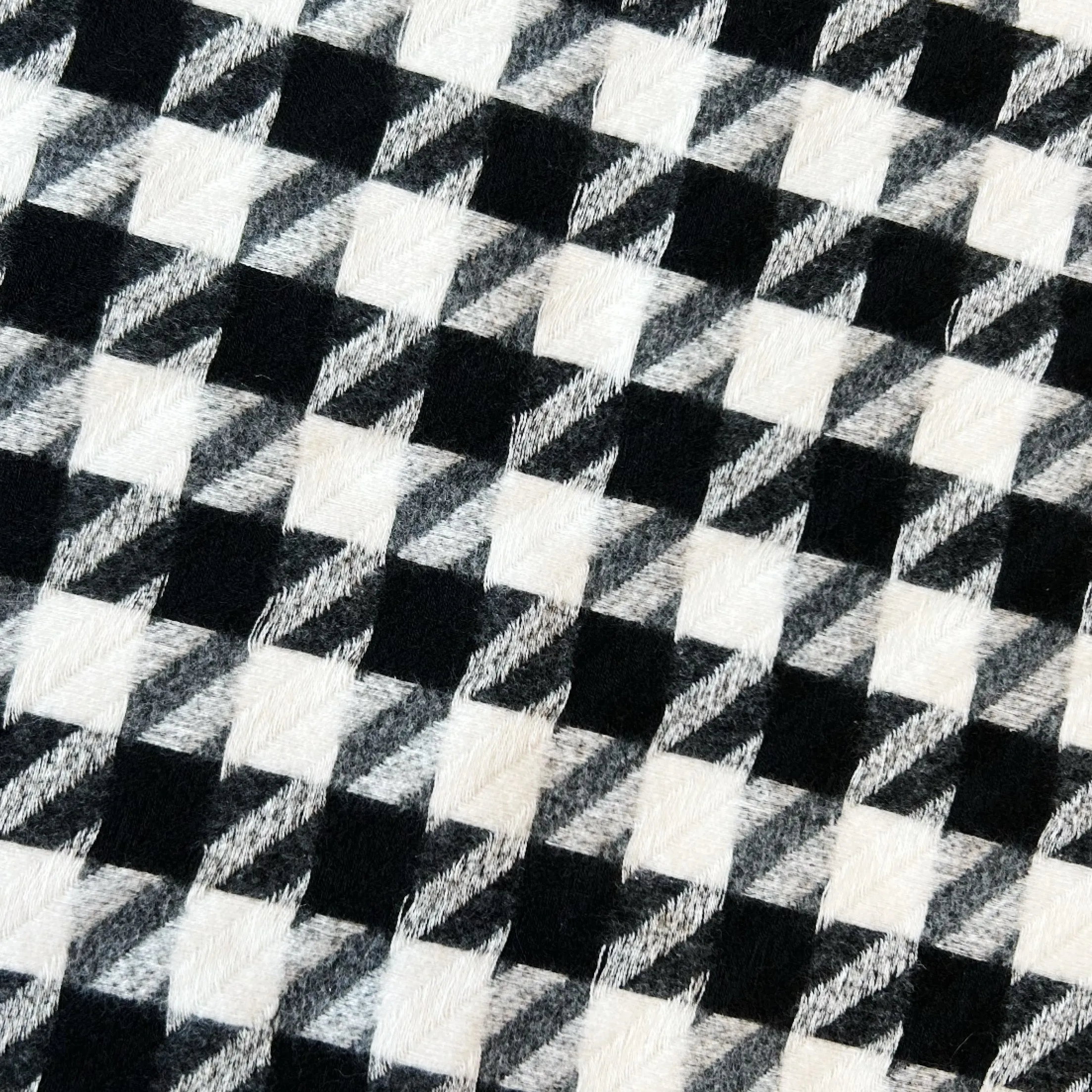 Houndstooth Cashmere Scarf