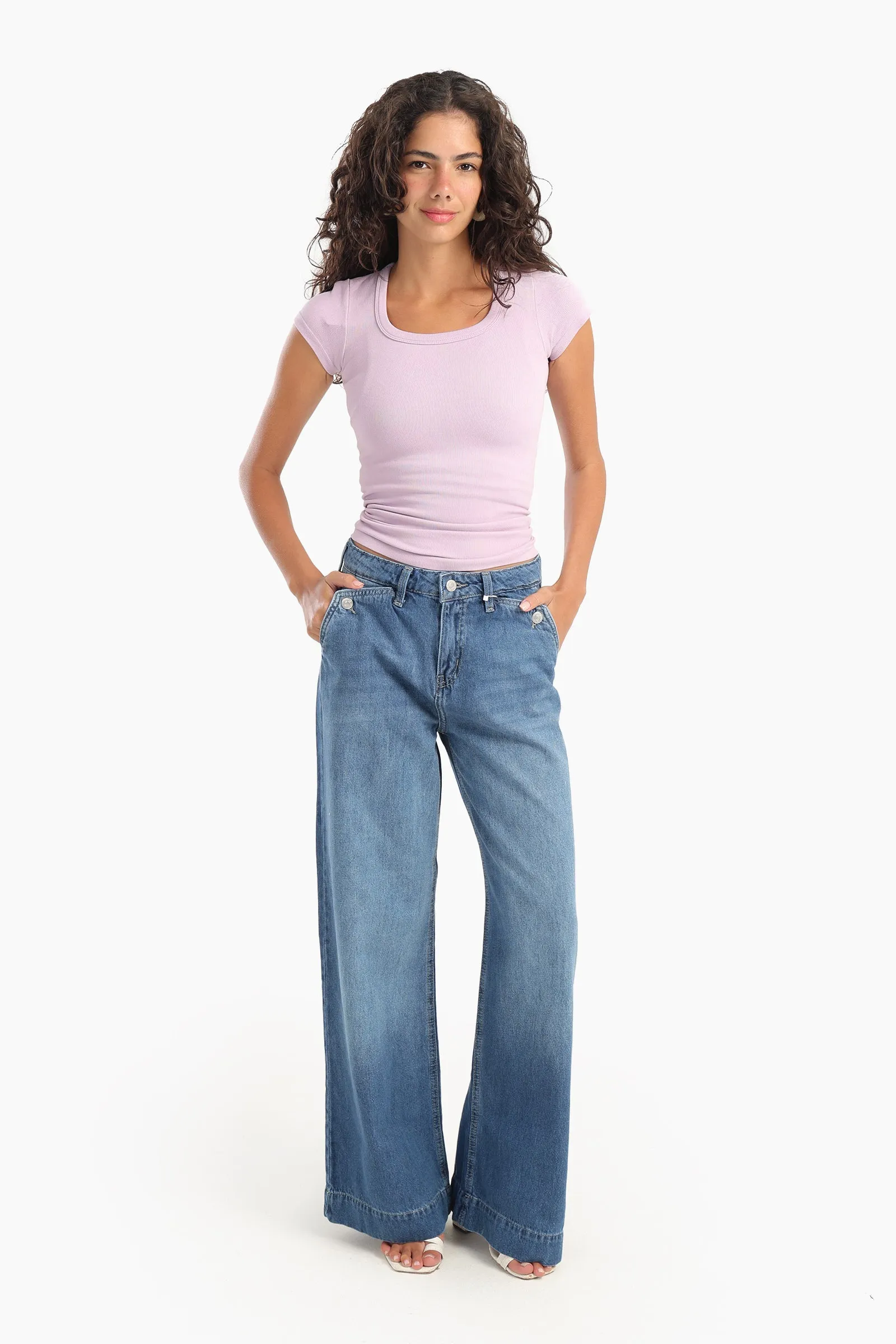 Jeans With Button Closure Pockets