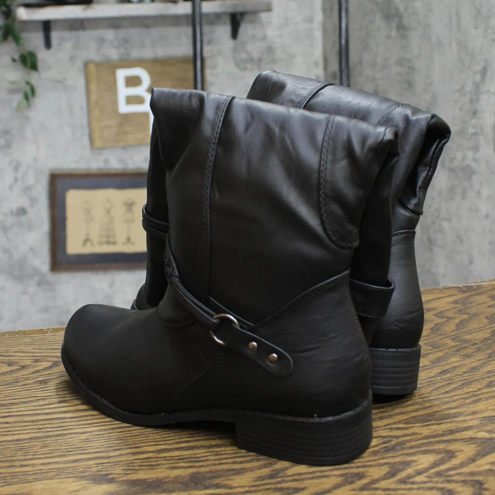 Journee Collection Womens Faux Leather Dress Boots Block Heel Black 8M