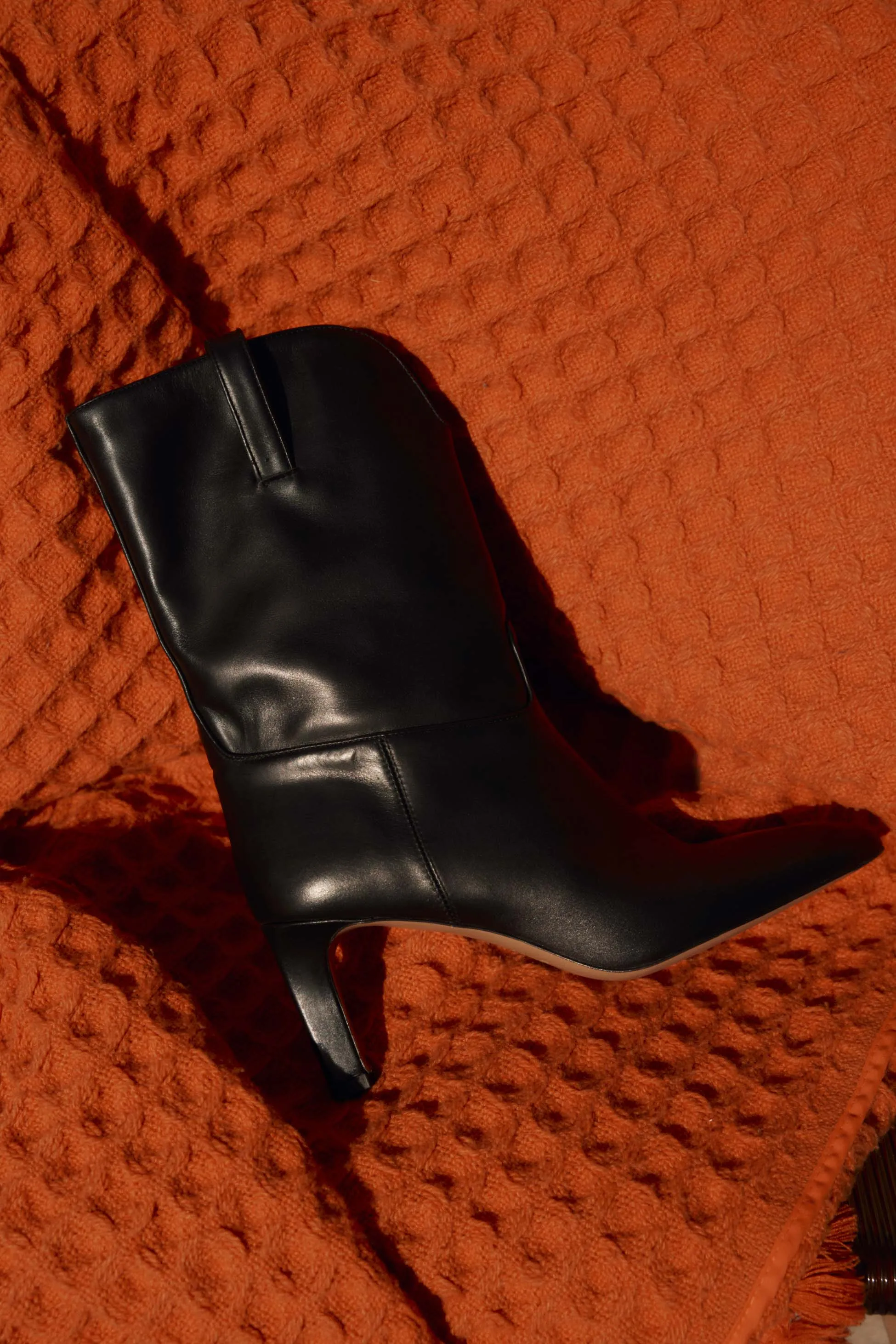 KATY | Black leather boot