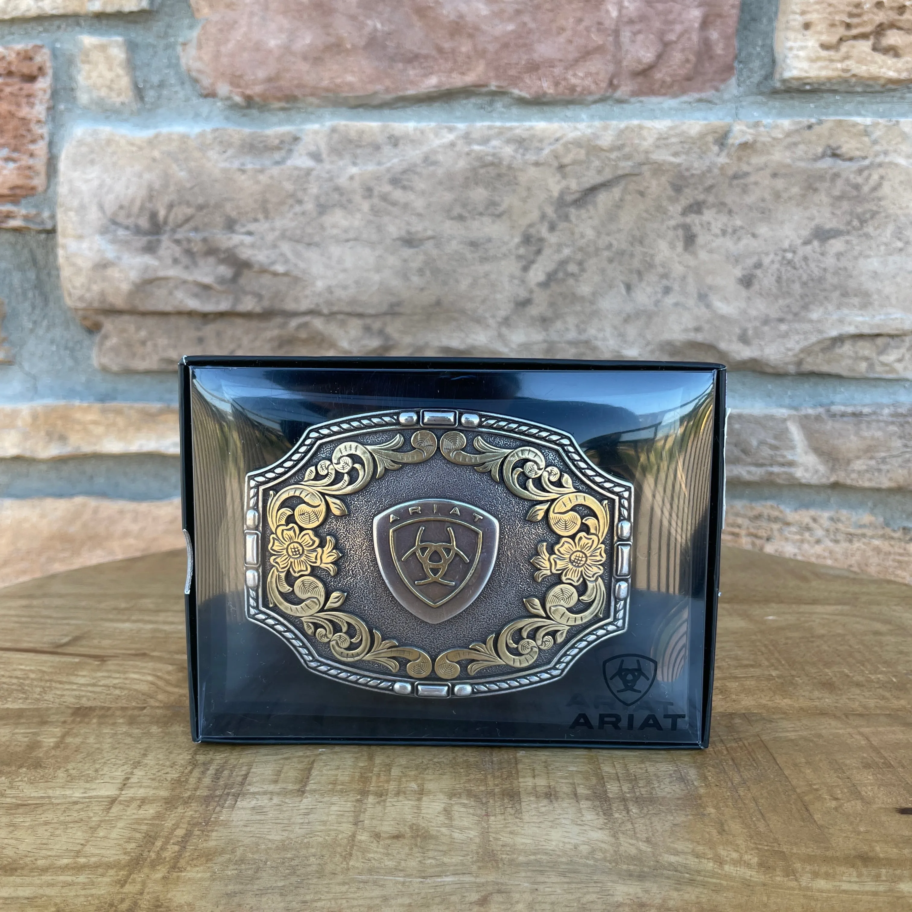 Men’s Ariat Silver/Gold Belt Buckle