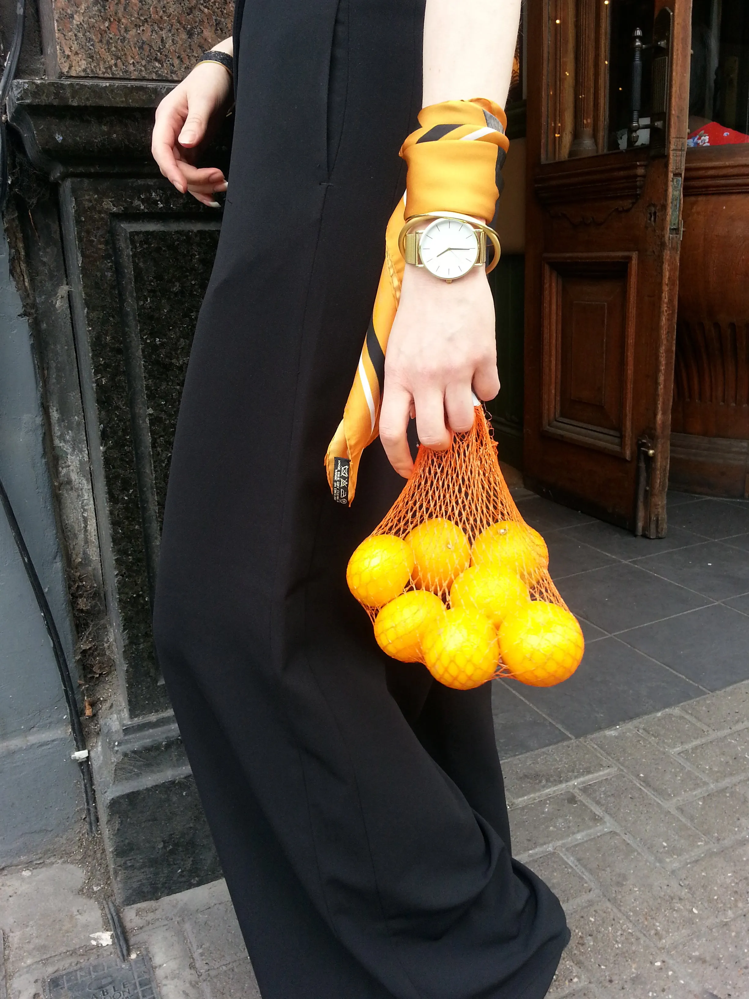 MERLE / ORANGE Silk Print Scarf