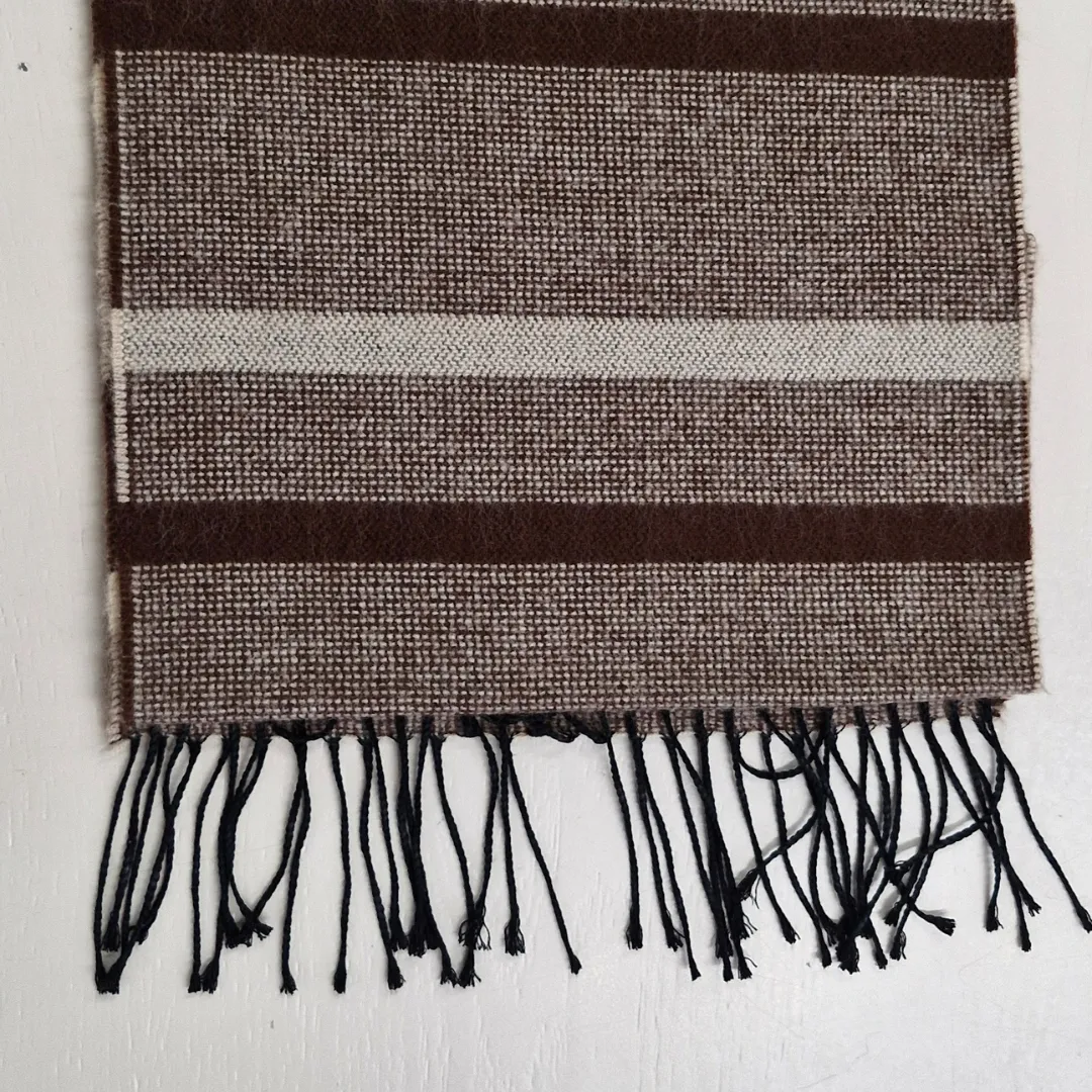 Monti Mens Scarf Stripe Detail