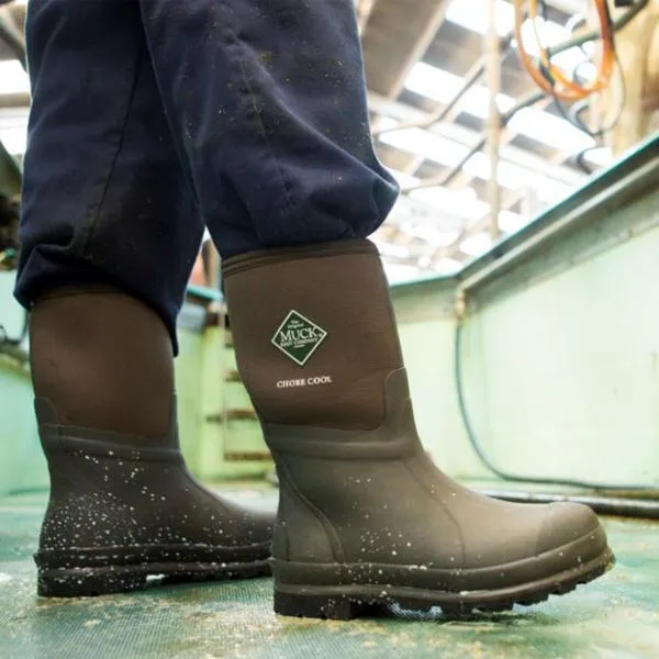 Muck Men's Chore XpressCool Mid 12" Waterproof Wellington Rubber Work Boot - CMCT-900
