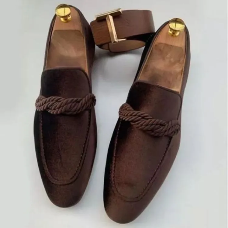 New Men's Retro Suede Business Shoes Classic Formal Slipon
