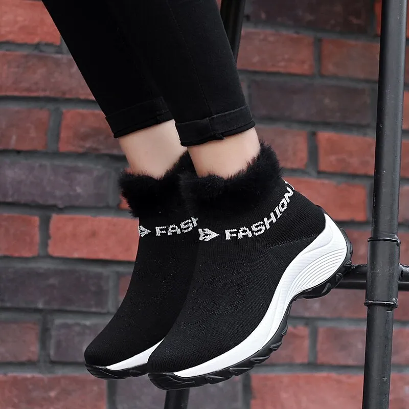 New Winter Ankle Boots Women Snow Boots Warm Plush Platform Sneakers Breathable Mesh Sneakers Travel