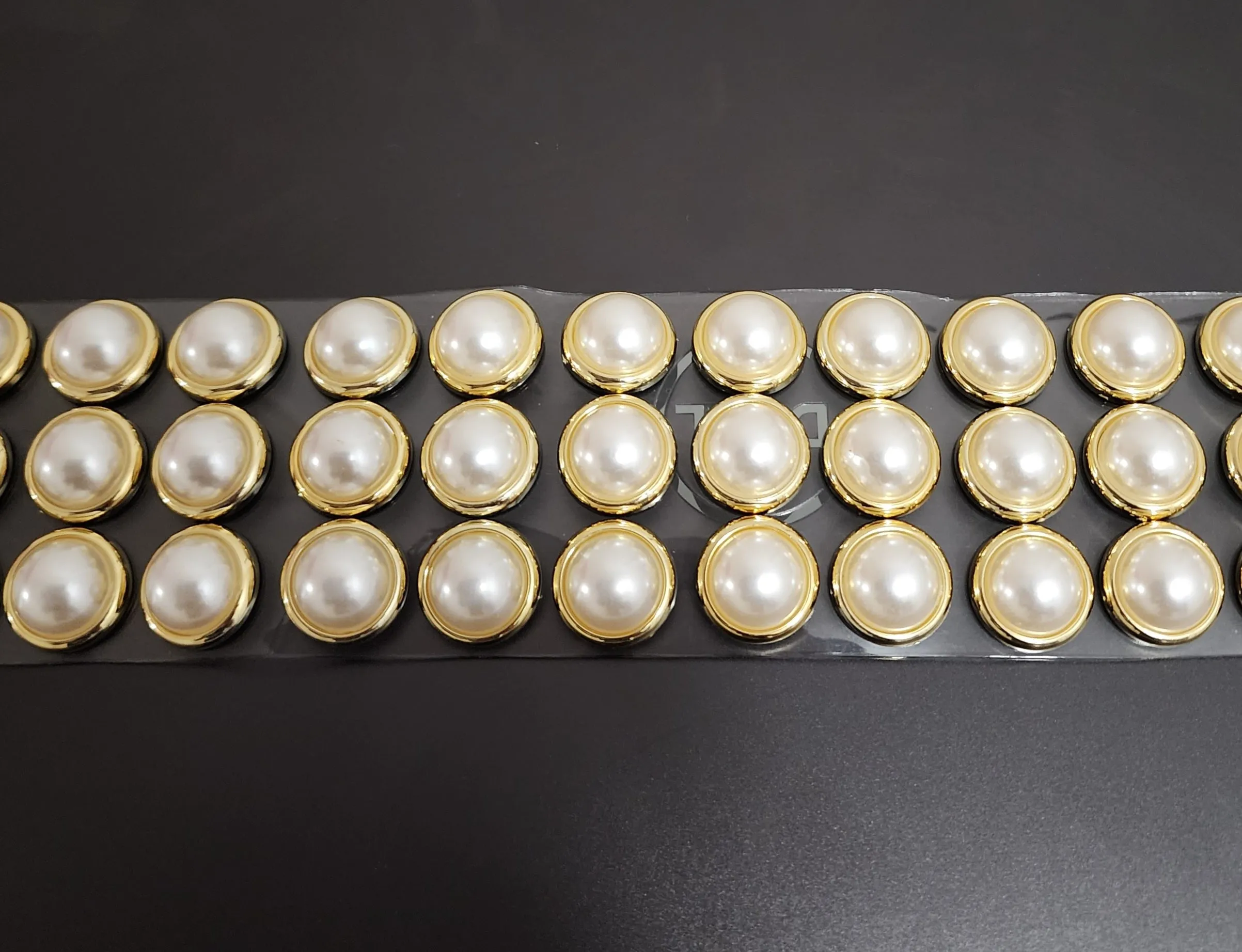 Pearlized Transparent Wide Belt (NEW)