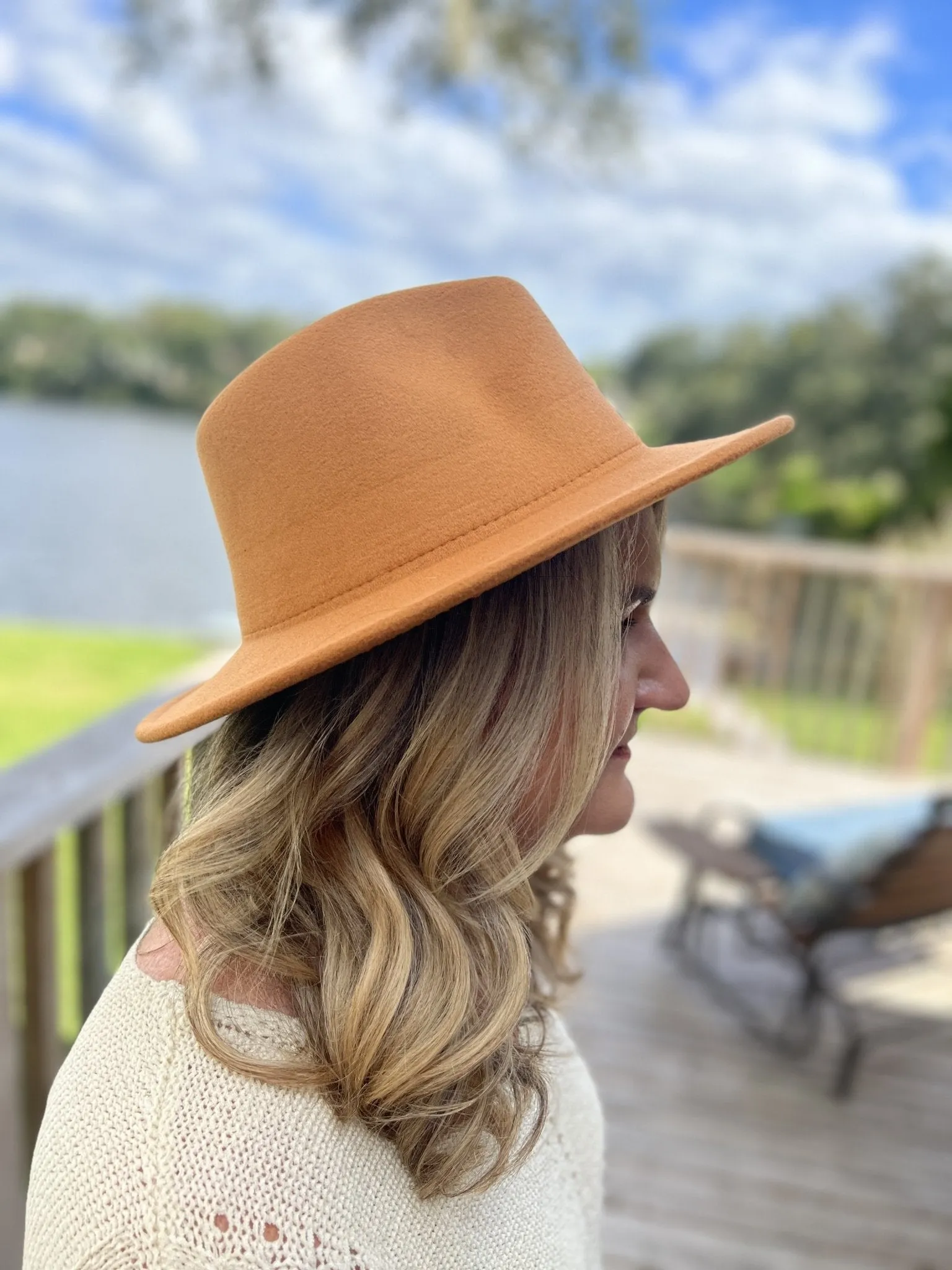 Poppy Peekaboo Hat