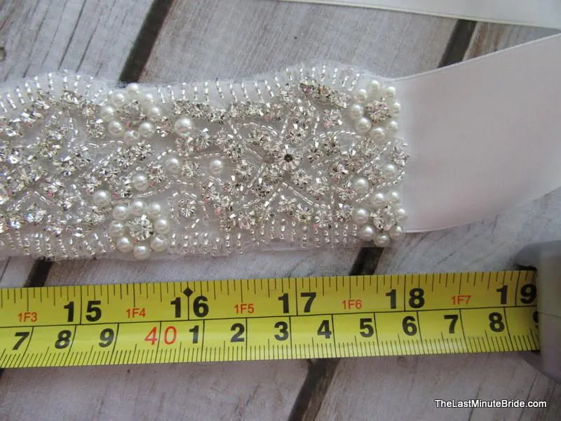 Rhinestone & Pearl Beaded Belt Style: Melbourne