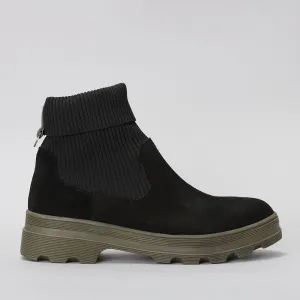 Ridge -Black/Mint sole