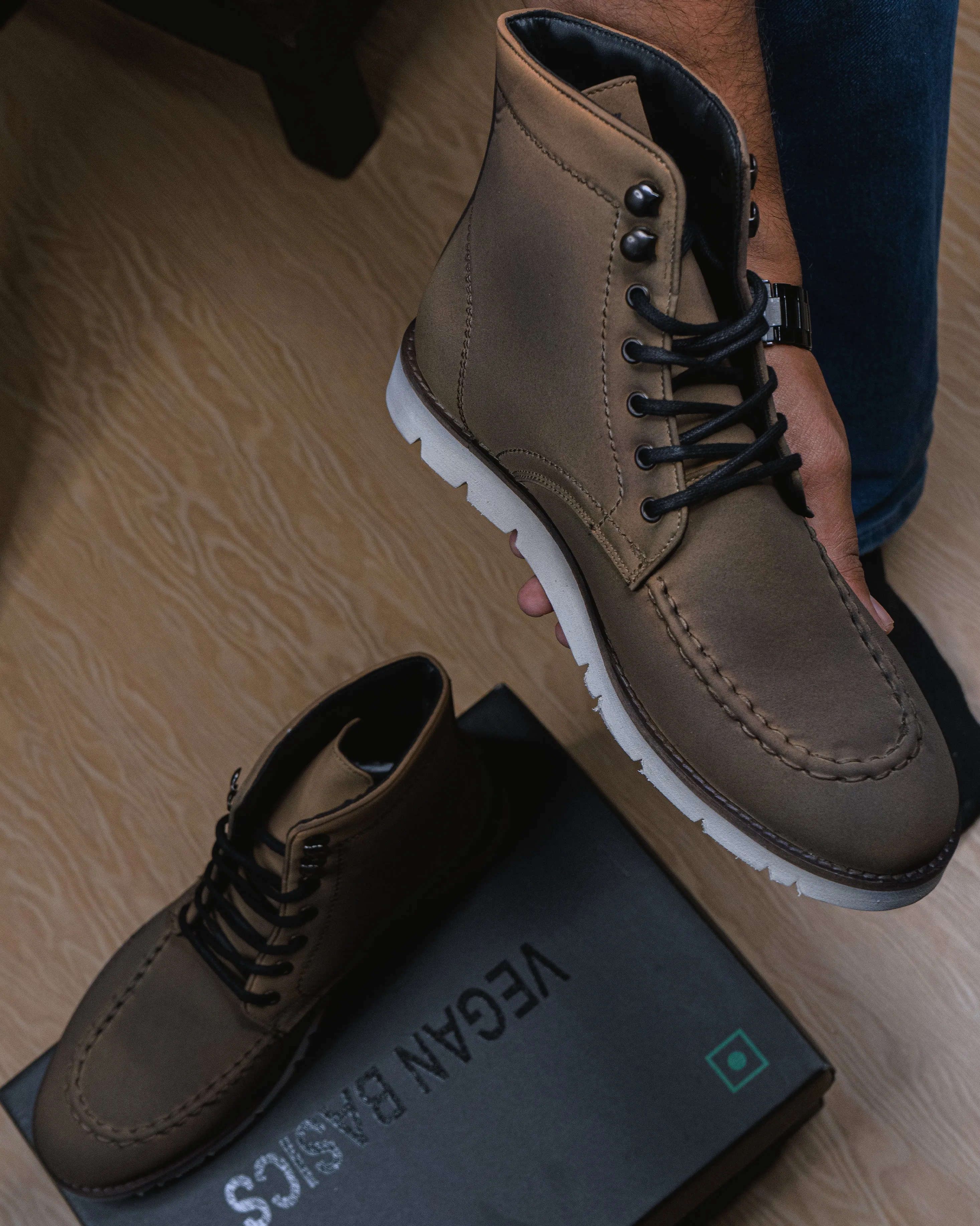 Sentinel Burnt Copper Boots