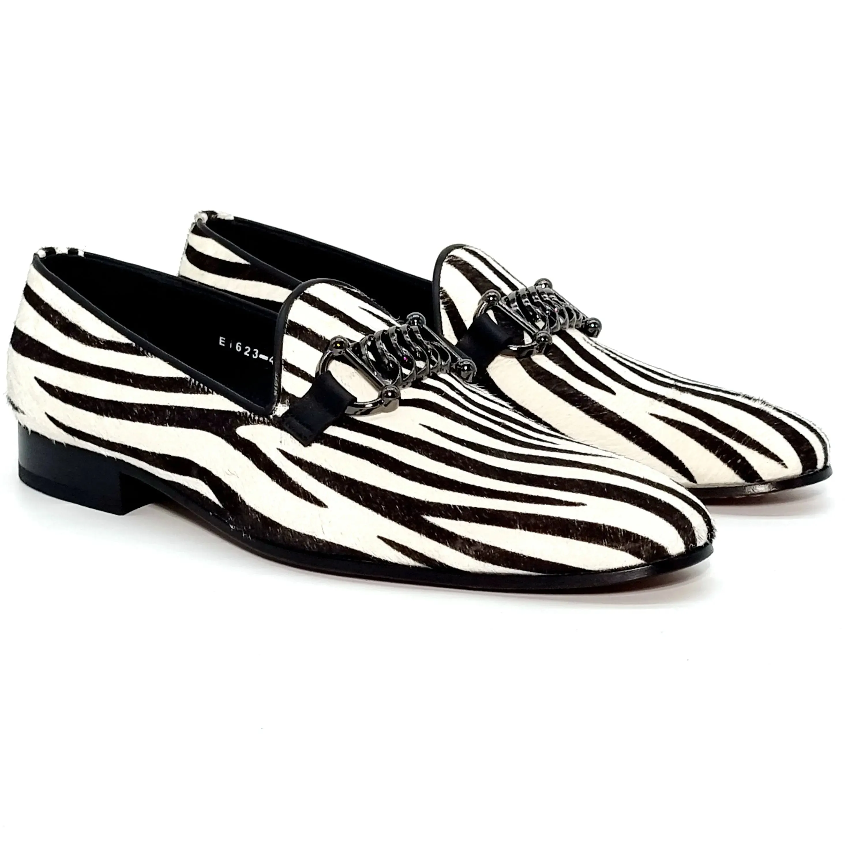 Statement Slip-On Loafers - ELI11623