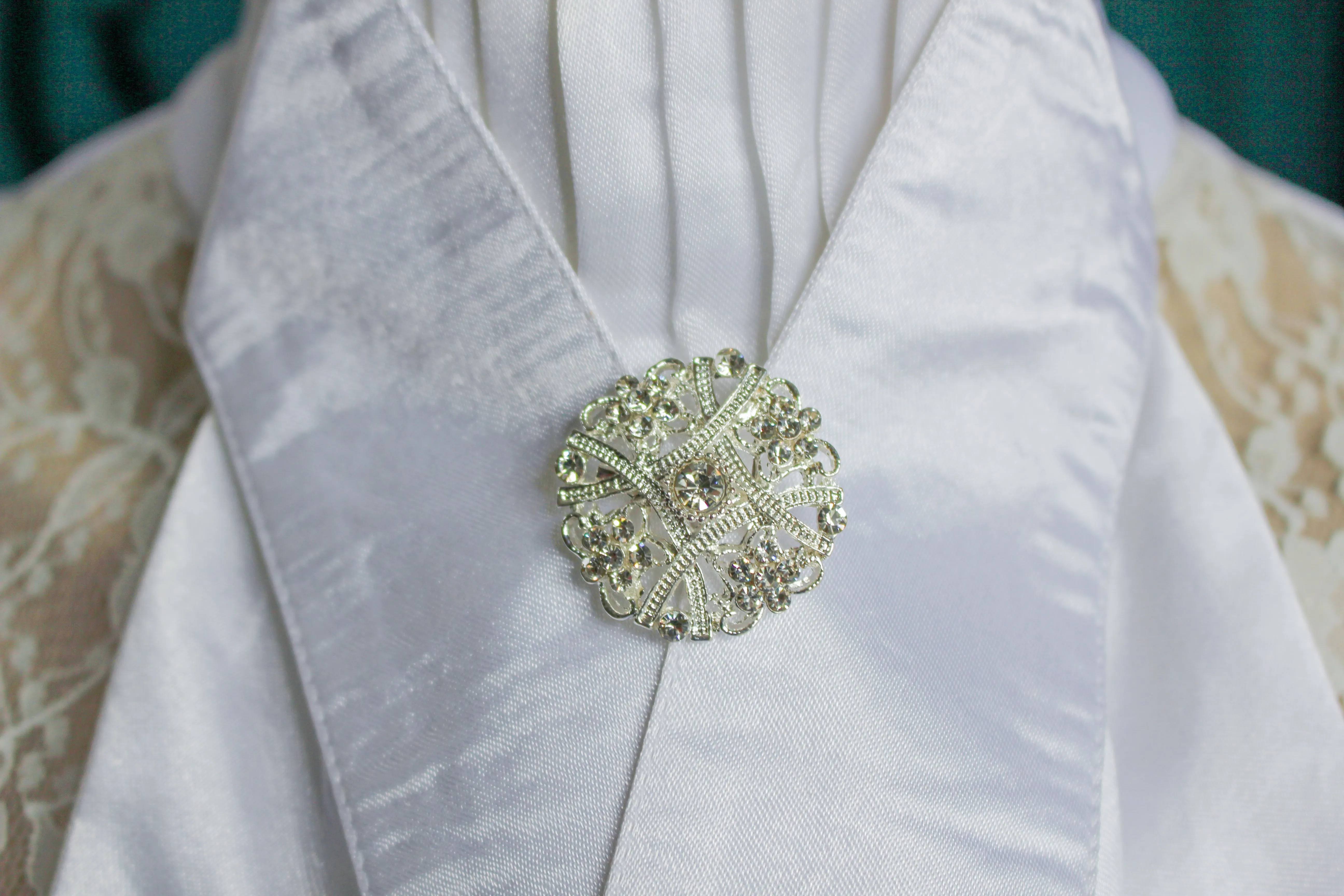 Stock pins