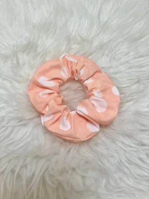 sweet peach scrunchie