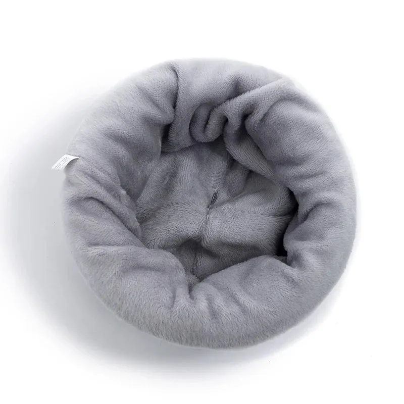 Unisex Fleece-Lined Winter Hat - Stylish Soft Beanie Cap for Outdoor Ski Sports