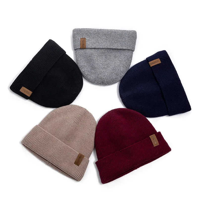 Unisex Fleece-Lined Winter Hat - Stylish Soft Beanie Cap for Outdoor Ski Sports